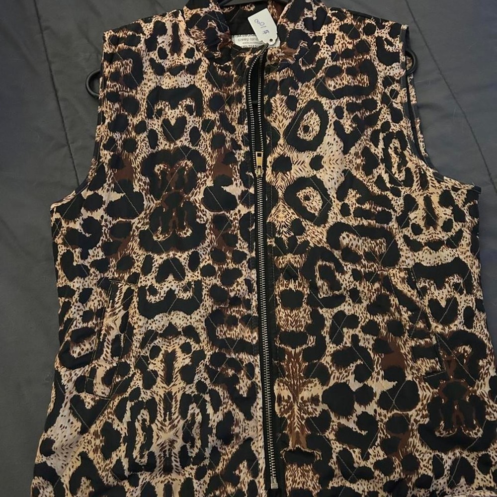 Giddy Up Glamour Leopard Print Quilted Zip-Up Vest